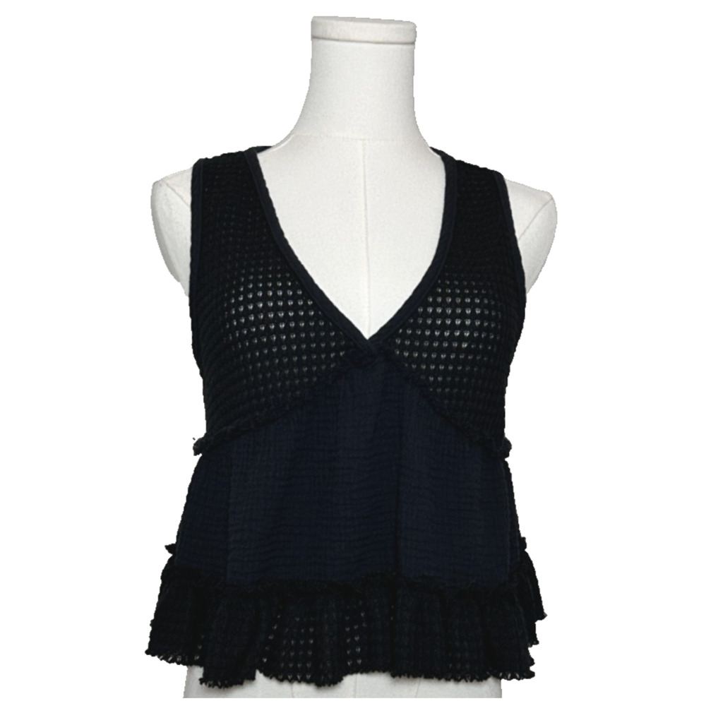 Ultra Flirt Tiered Gauze Knit Cropped V Neck Sleeveless Top Black Small